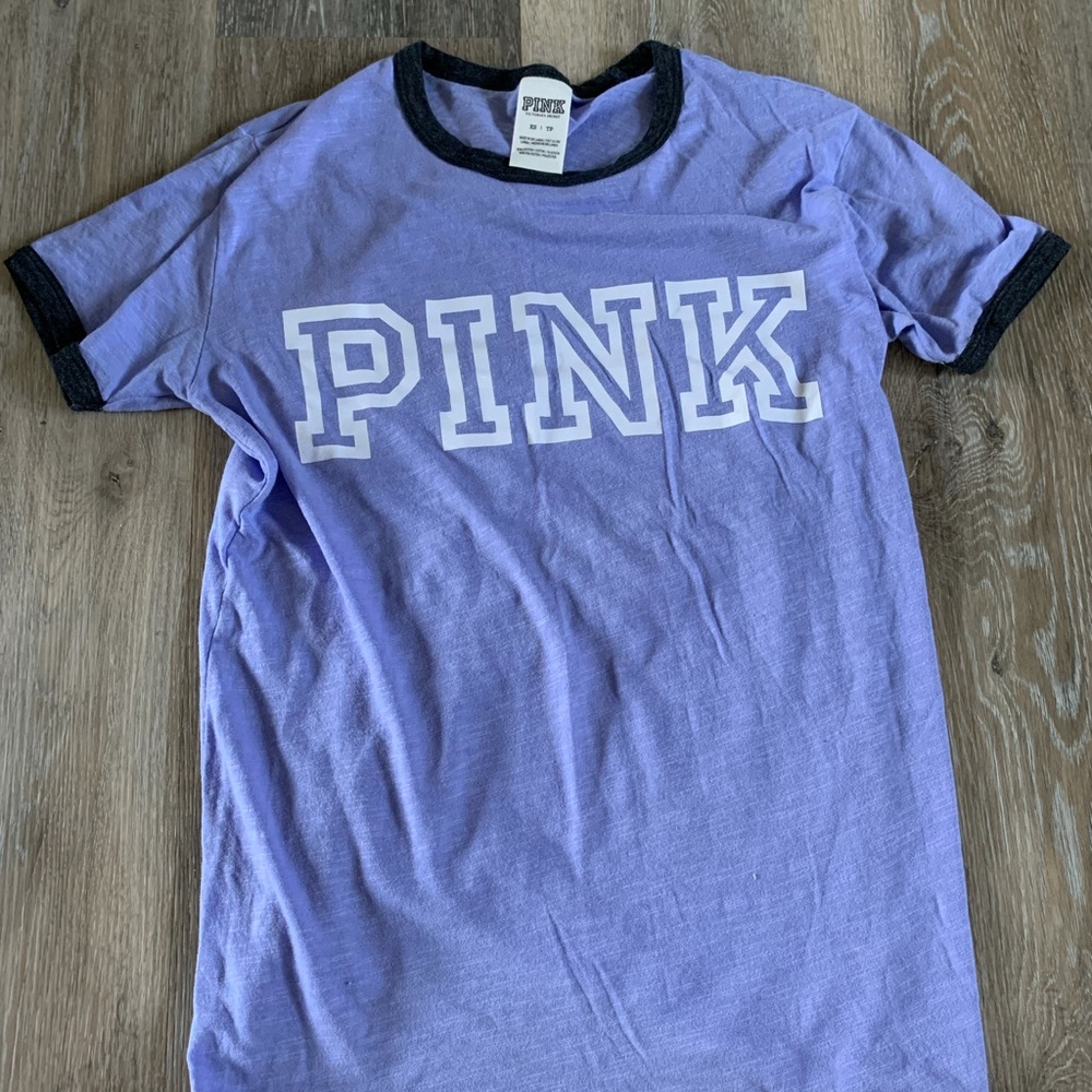 vs pink shirt